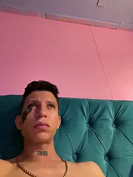 XMANSEXYCART online show from February 18, 2026, 8:43 am