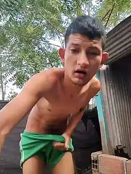 Valentinacuc online show from October 1, 2025, 11:05 am