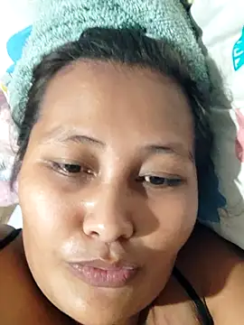 Sweetchuby1995 online show from May 22, 2026, 3:28 pm