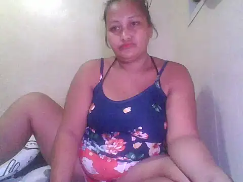 Sweetchuby1995 online show from June 25, 2026, 11:09 pm