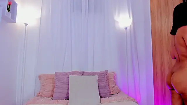 Snapshot of AishaPeyton chatting on June 14, 2026, 6:37 am AishaPeyton online show from June 14, 2026, 6:37 am