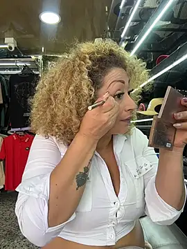 Katti Barrera online show from July 26, 2026, 6:04 pm
