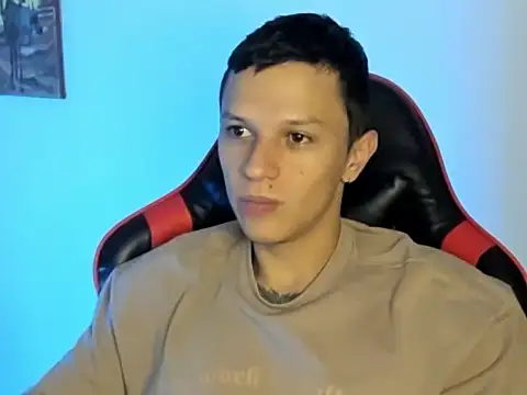 Snapshot of goodboy69l chatting on February 15, 2026, 12:14 pm goodboy69l online show from February 15, 2026, 12:14 pm