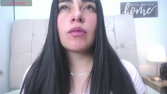 Snapshot of missexy303av chatting on December 11, 2024, 11:43 pm missexy303av online show from December 11, 2024, 11:43 pm