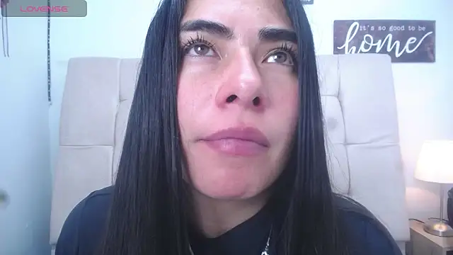 Snapshot of missexy303av chatting on December 27, 2024, 9:00 pm missexy303av online show from December 27, 2024, 9:00 pm