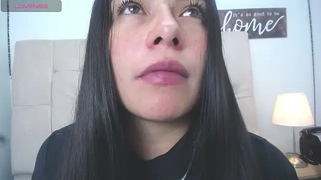 Snapshot of missexy303av chatting on December 28, 2024, 8:04 pm missexy303av online show from December 28, 2024, 8:04 pm