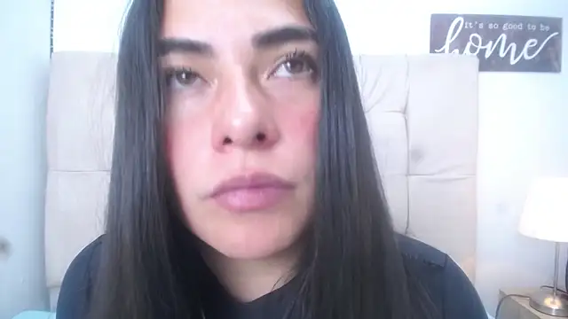 Snapshot of missexy303av chatting on January 5, 2025, 8:31 pm missexy303av online show from January 5, 2025, 8:31 pm