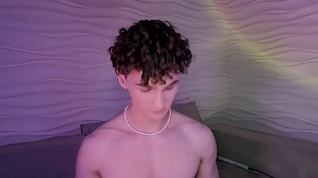 adam 21cm   online show from January 17, 2025, 7:38 pm