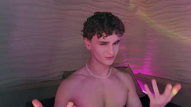 adam 21cm   online show from January 19, 2025, 7:58 pm