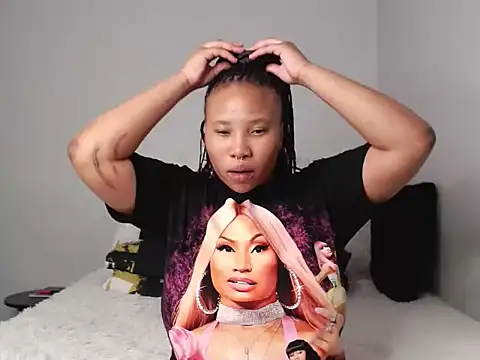 DrippinCaramelCutie online show from December 26, 2024, 5:51 pm