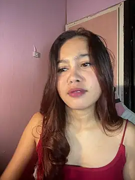 Snapshot of ursweet_babygirl chatting on April 21, 2026, 4:34 pm ursweet babygirl online show from April 21, 2026, 4:34 pm