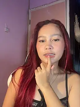 Snapshot of ursweet_babygirl chatting on June 12, 2026, 5:12 pm ursweet babygirl online show from June 12, 2026, 5:12 pm
