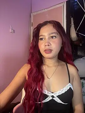 Snapshot of ursweet_babygirl chatting on June 13, 2026, 4:49 pm ursweet babygirl online show from June 13, 2026, 4:49 pm
