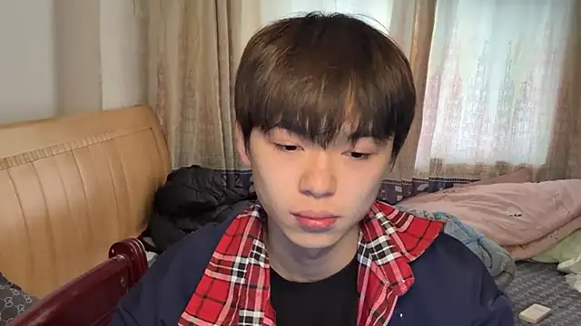 xiaottt1918 online show from January 14, 2025, 4:57 am