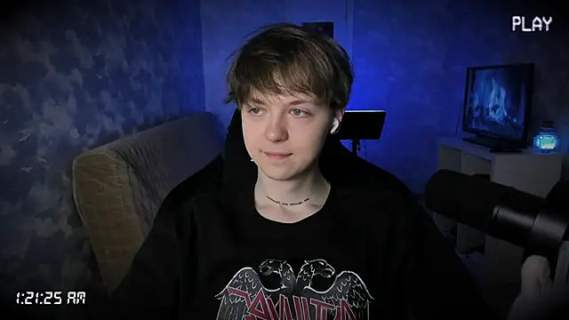 charonbaby1 online show from October 9, 2025, 10:19 pm