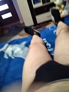 nudistu021 online show from April 12, 2026, 3:39 pm