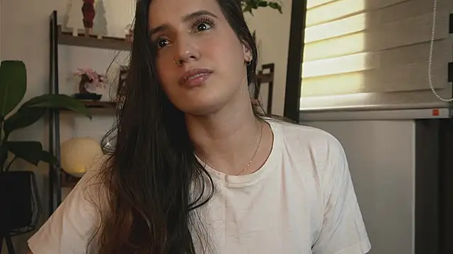 alexajhonsonsof online show from December 5, 2024, 7:06 pm