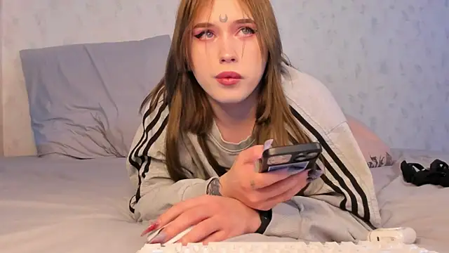 Spliti moon online show from February 9, 2025, 5:43 pm