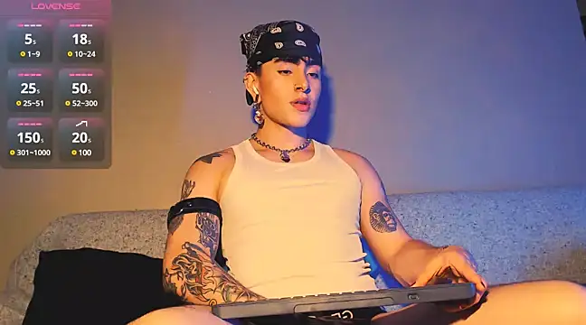 Mathew stardust online show from March 19, 2025, 4:47 am