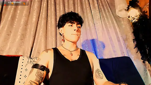 Mathew stardust online show from October 4, 2025, 11:47 pm