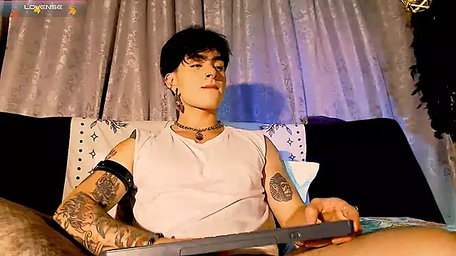 Mathew stardust online show from October 10, 2025, 12:20 am