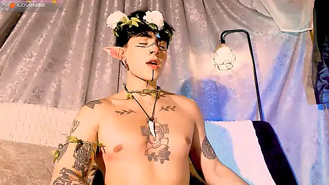 Mathew stardust online show from October 21, 2025, 1:50 am