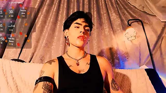 Mathew stardust online show from October 24, 2025, 1:24 am