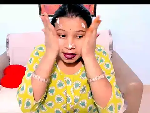 kendracox21 online show from February 18, 2026, 4:30 am