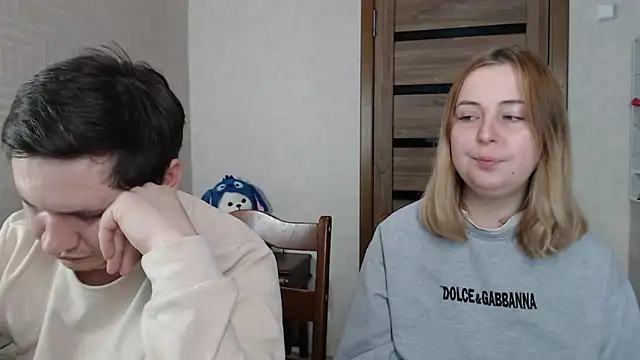 Kristy-Max online show from January 19, 2025, 10:17 pm