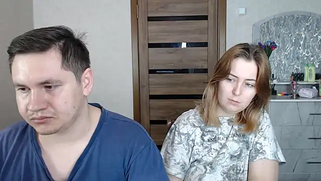 Kristy-Max online show from February 3, 2025, 10:54 pm