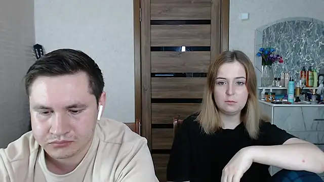 Kristy-Max online show from February 12, 2025, 12:37 am