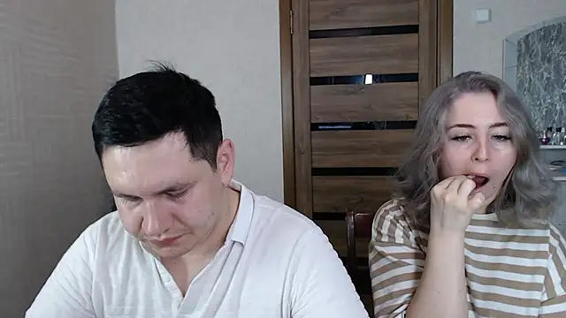 Kristy-Max online show from February 19, 2025, 4:34 am