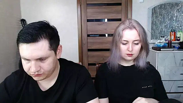 Kristy-Max online show from March 8, 2025, 5:07 am