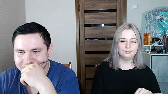 Kristy-Max online show from March 11, 2025, 1:16 am