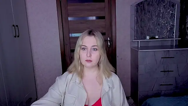 Kristy-Max online show from February 21, 2026, 9:49 pm