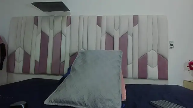 Snapshot of fer_dz chatting on March 6, 2025, 11:58 am fer dz online show from March 6, 2025, 11:58 am