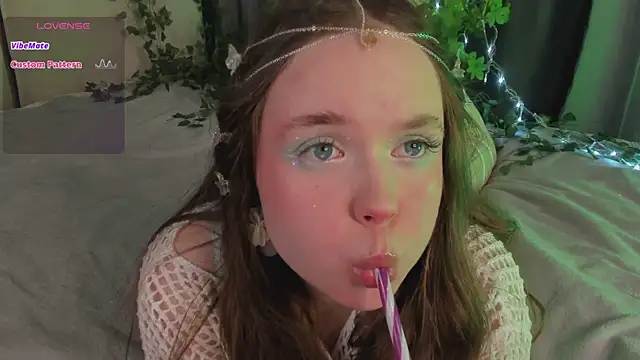 SunnyRisha online show from January 16, 2025, 4:07 pm