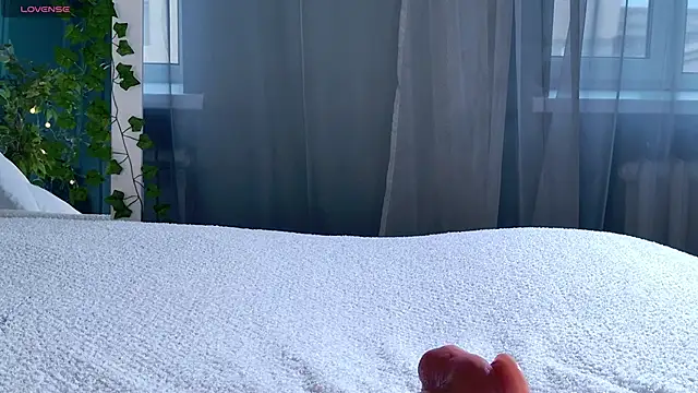 SunnyRisha online show from September 14, 2025, 5:06 am