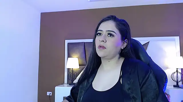 KarolandMichel online show from December 22, 2024, 12:27 pm