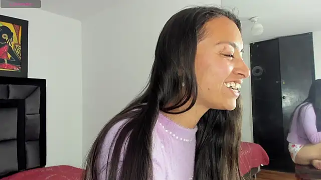 Snapshot of tatiana_valencia chatting on February 7, 2025, 5:40 pm tatiana valencia online show from February 7, 2025, 5:40 pm