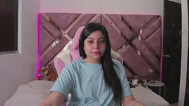 saori 9b online show from May 8, 2026, 3:17 pm