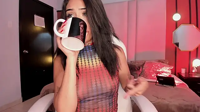 Giovanna oliveira online show from January 9, 2025, 8:45 am