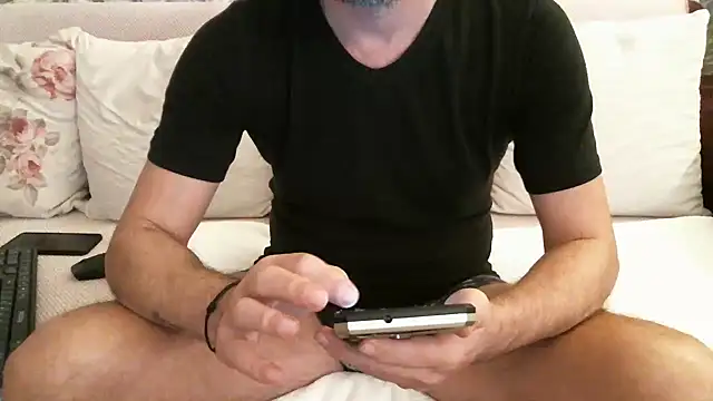 77 No Name 77 online show from January 25, 2025, 2:14 pm