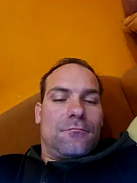 Snapshot of Tonojenej chatting on December 14, 2024, 7:57 pm Tonojenej online show from December 14, 2024, 7:57 pm