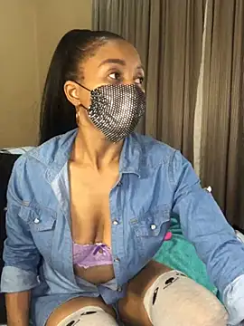 niccki3 online show from January 6, 2025, 10:58 pm