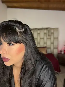 Alexa Miss online show from November 12, 2025, 7:13 pm