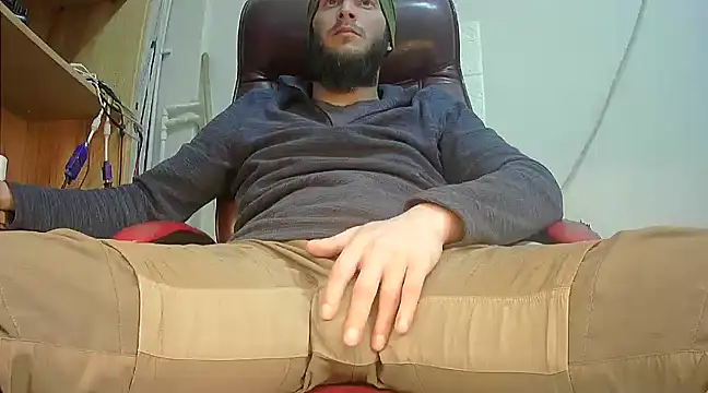 hardbigcock16 online show from January 27, 2025, 12:48 pm