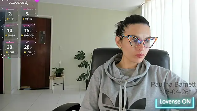 paulinabarnett- online show from April 3, 2026, 2:37 pm