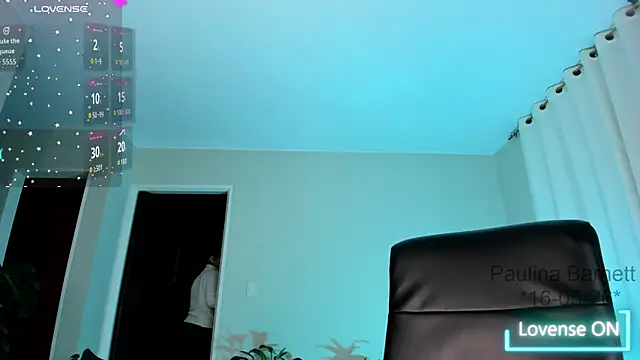 Snapshot of paulinabarnett- chatting on May 17, 2026, 4:21 am paulinabarnett- online show from May 17, 2026, 4:21 am