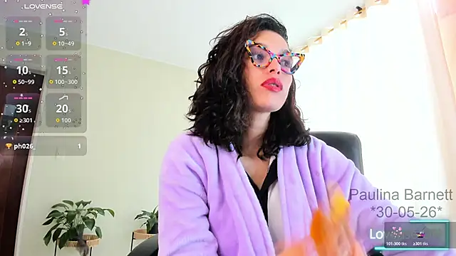 Snapshot of paulinabarnett- chatting on May 30, 2026, 4:15 pm paulinabarnett- online show from May 30, 2026, 4:15 pm